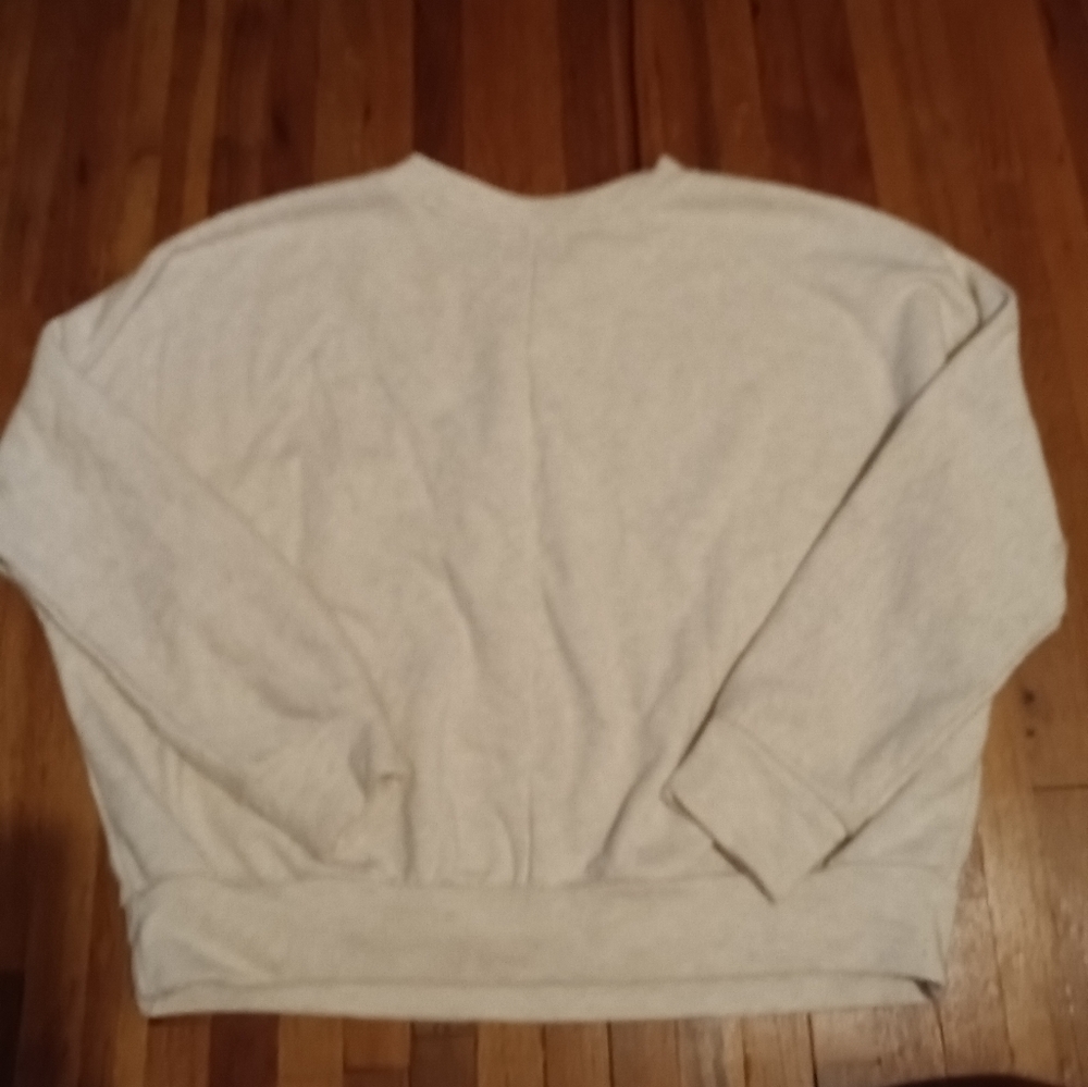 Sweatshirt - Picture 3 of 3
